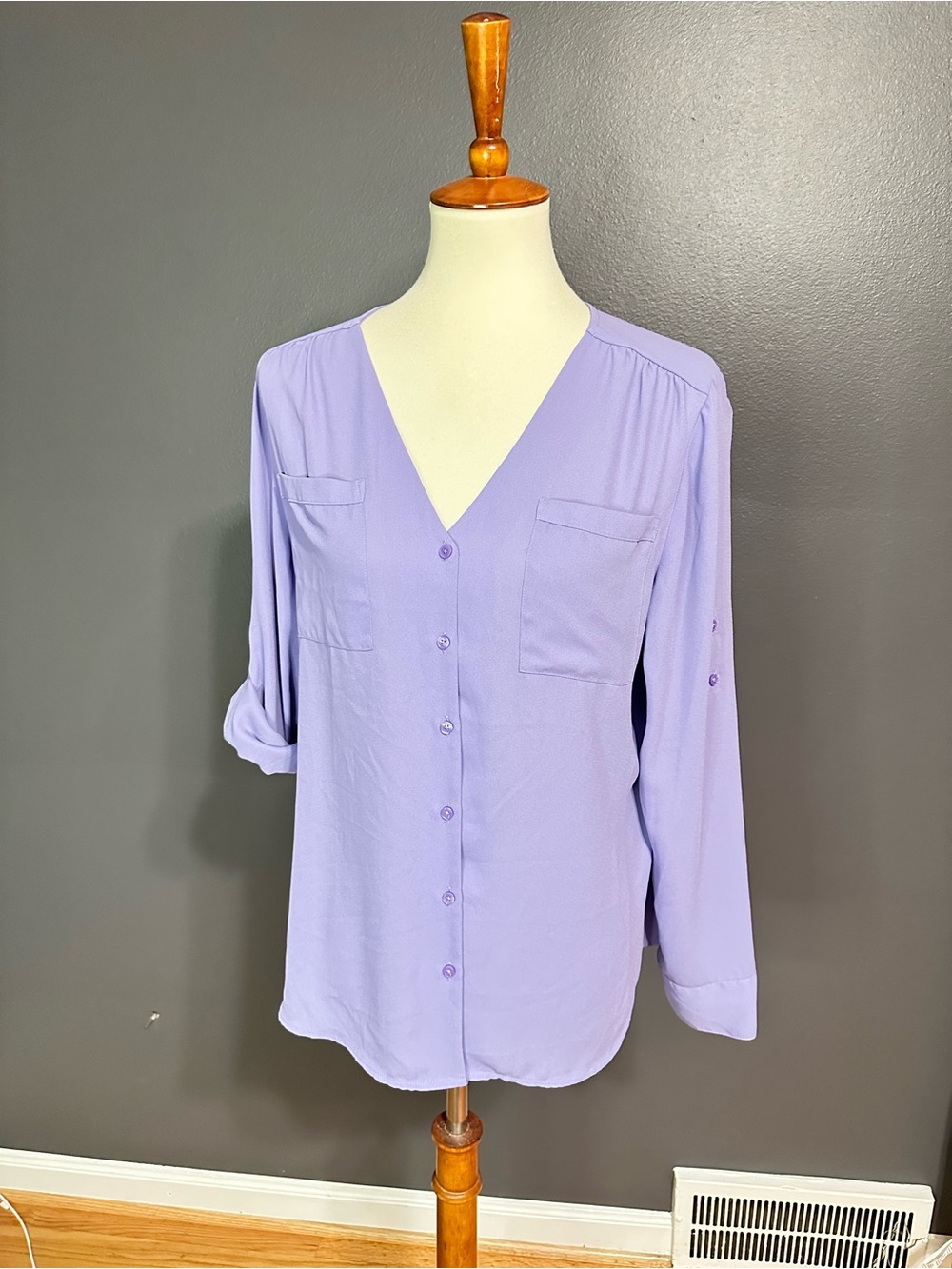 Express Lavender V-Neck Button Blouse Cinched Sleeve Large